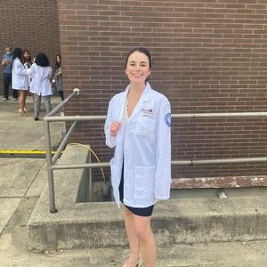 Meet your Posher, Emma